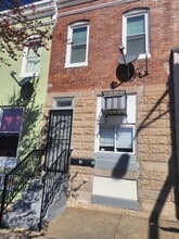 Building Photo - 2702 Wilkens Ave