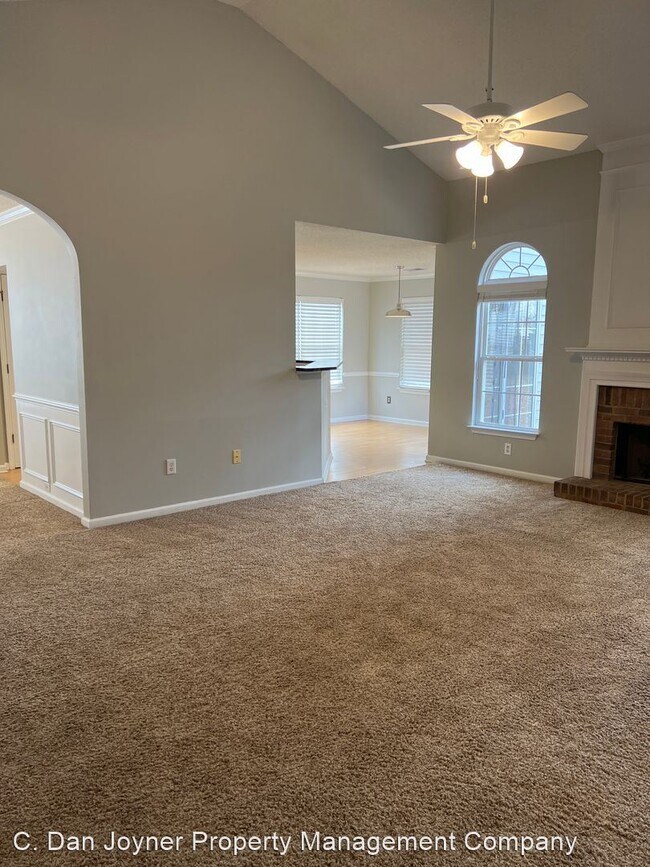 Building Photo - 3 br, 2 bath House - 12 Woodruff Lake Way