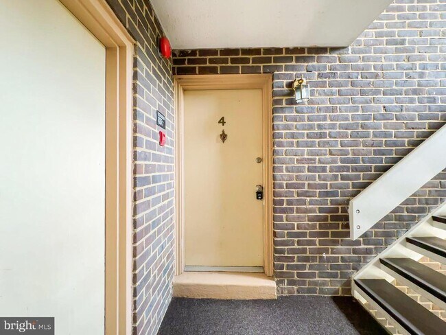 Foto del edificio - 5537 Green Mountain Cir