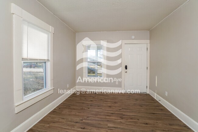 Foto del edificio - 1426 Chartres St