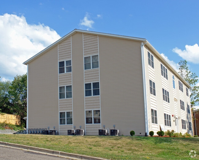 12 Magnolia St, Endicott, NY 13760 Apartments Endicott, NY