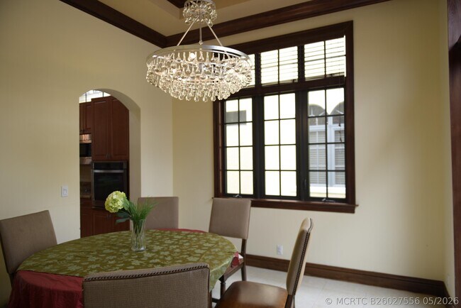 Foto del edificio - 9457 Satinleaf Pl