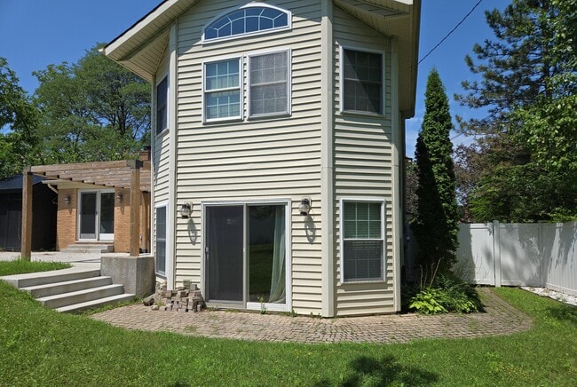 Foto del edificio - 635 Cumberland St