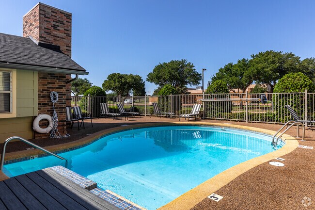 Piscina - Quail Creek Apartments