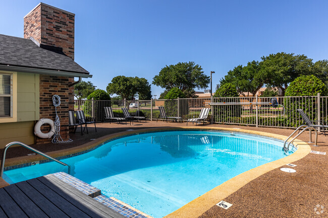 Piscina - Quail Creek Apts.