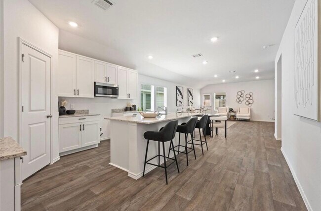 Building Photo - 31210 Carmelas Landing Dr