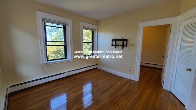 Foto del edificio - 75 Charter St