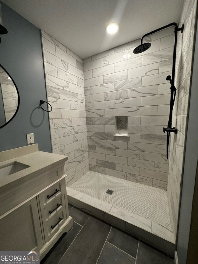 Building Photo - 482 Park Valley Dr NW