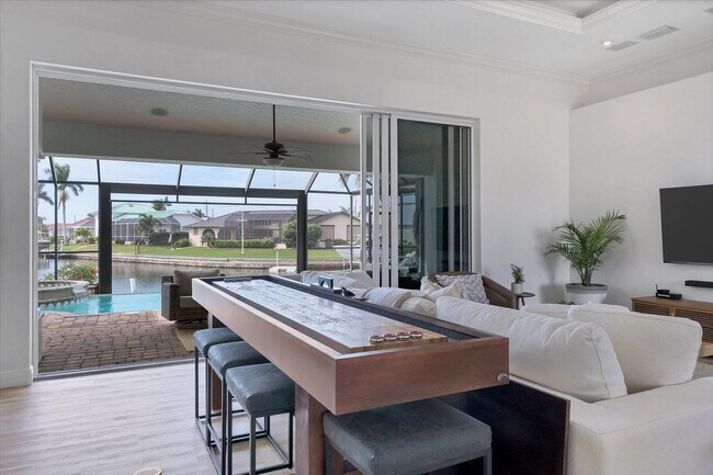 Foto del edificio - 3337 Sandpiper Dr