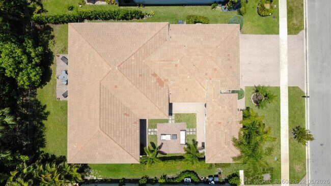 Building Photo - 10122 Oak Meadow Ln