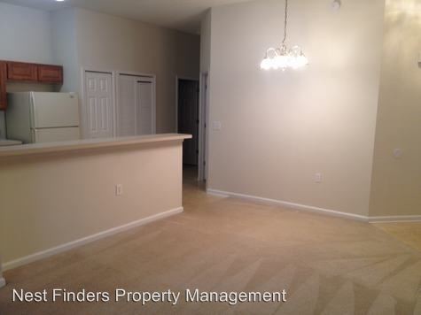 Foto del edificio - 7920 Merrill Rd