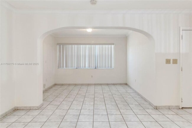 Foto del edificio - 3 bedroom in Miami gardens FL 33169