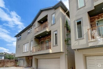 Building Photo - 1803 Rosedale St