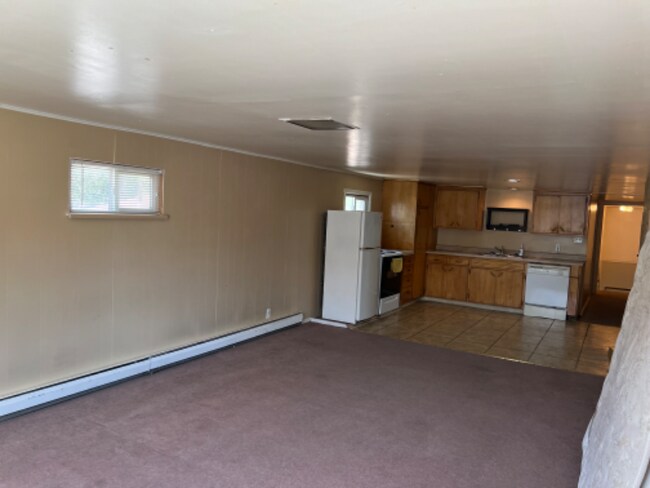 Foto del edificio - 1600 Curtis Ave