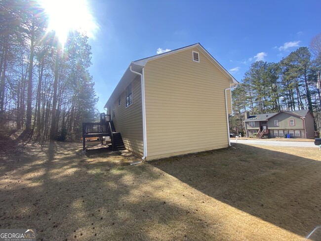 Foto del edificio - 6205 Littleton Dr
