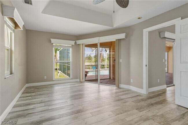 Foto del edificio - 1105 SE 13th St