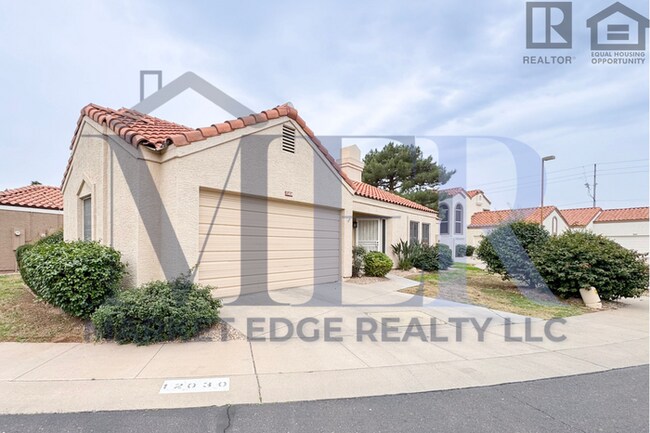 Foto del edificio - 2Bed/2Bath w/ Office-House at 40th St/Cactus-Garg!