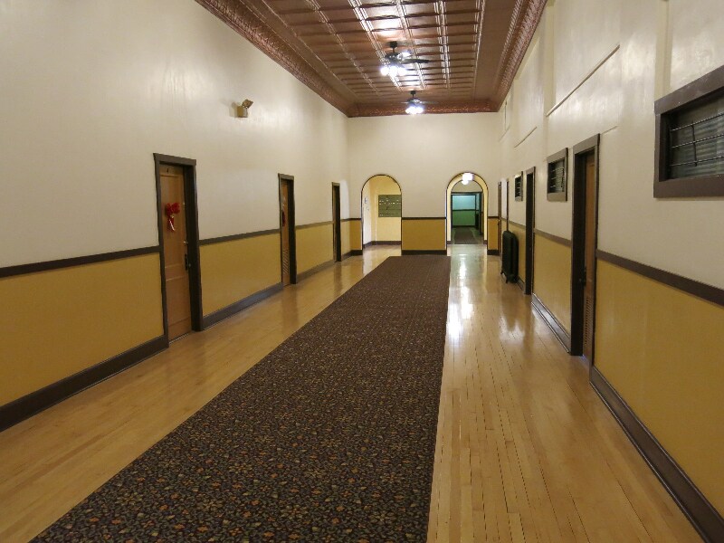 Foto principal - 111 Broadway Ave