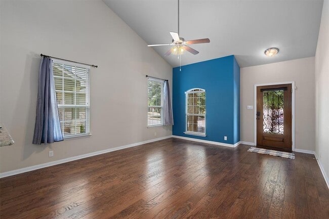 Building Photo - 8540 White Ibis Dr