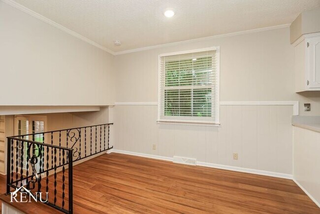 Building Photo - 2613 Sailboat Ct