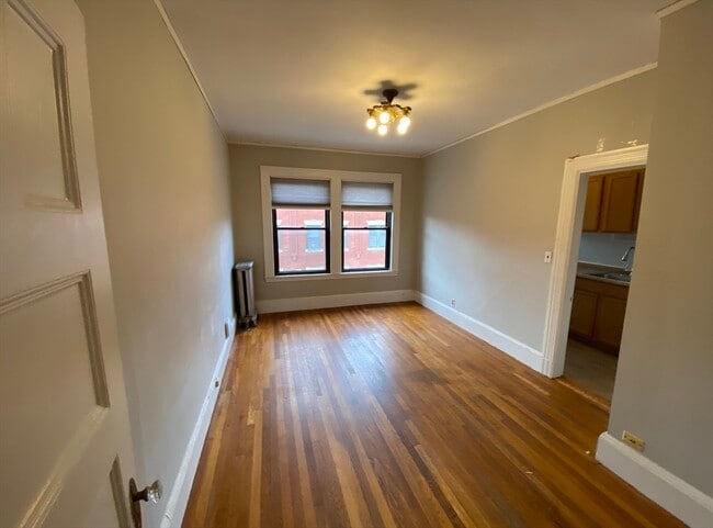Foto del edificio - 9 Sewall Ave