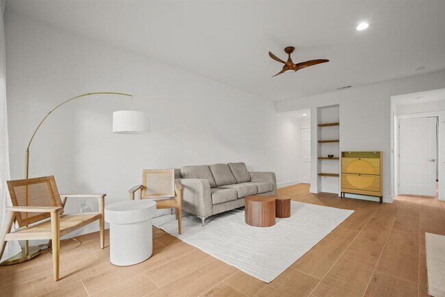 Foto del edificio - 8200 Neely Dr
