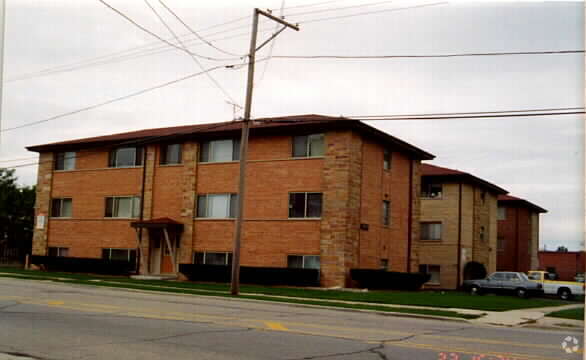 Primary Photo - Taft Apartments