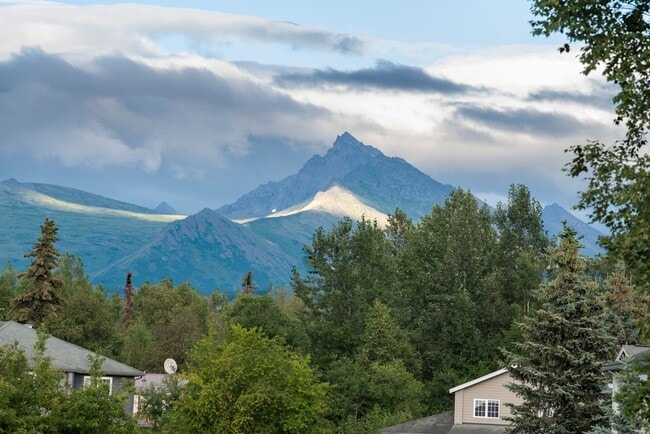 Photo - 11800 Alderwood Loop House