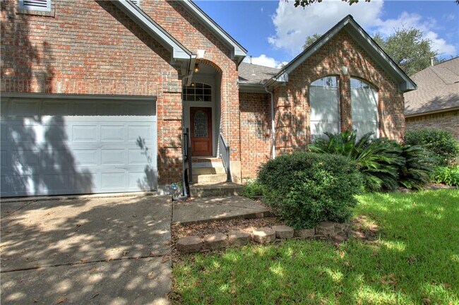 Foto del edificio - 6204 John Chisum Ln