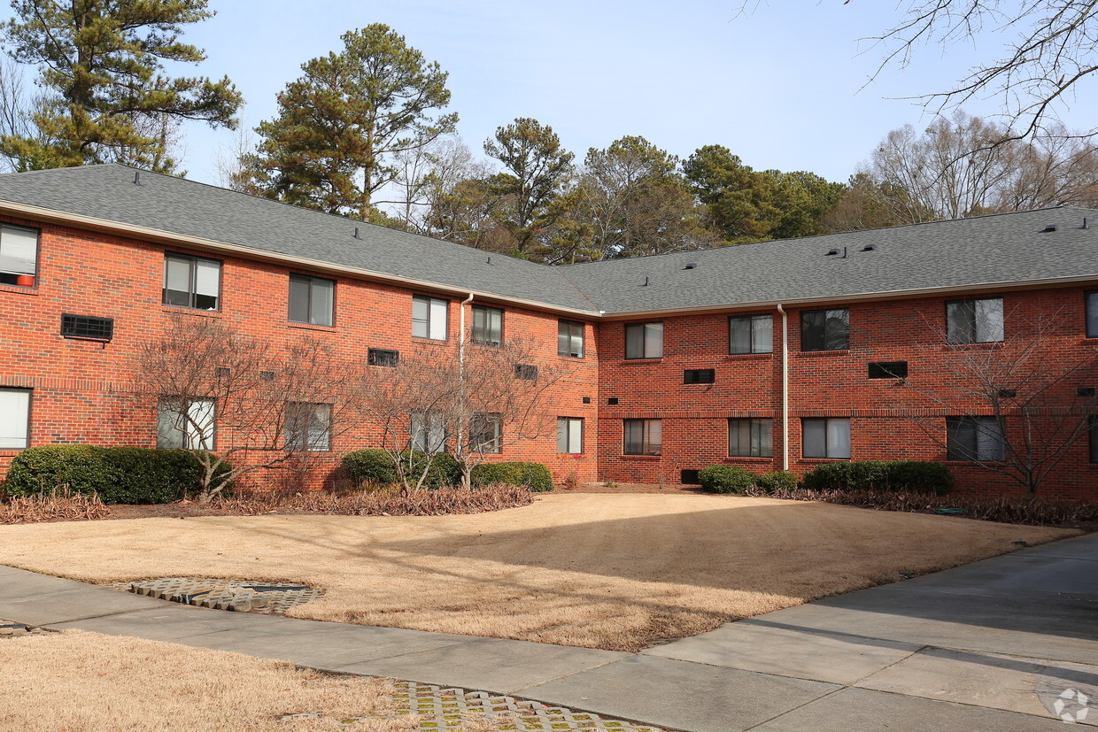 Building Photo - Ahepa One Apartments