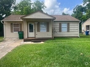 Building Photo - 717 Lorrain St