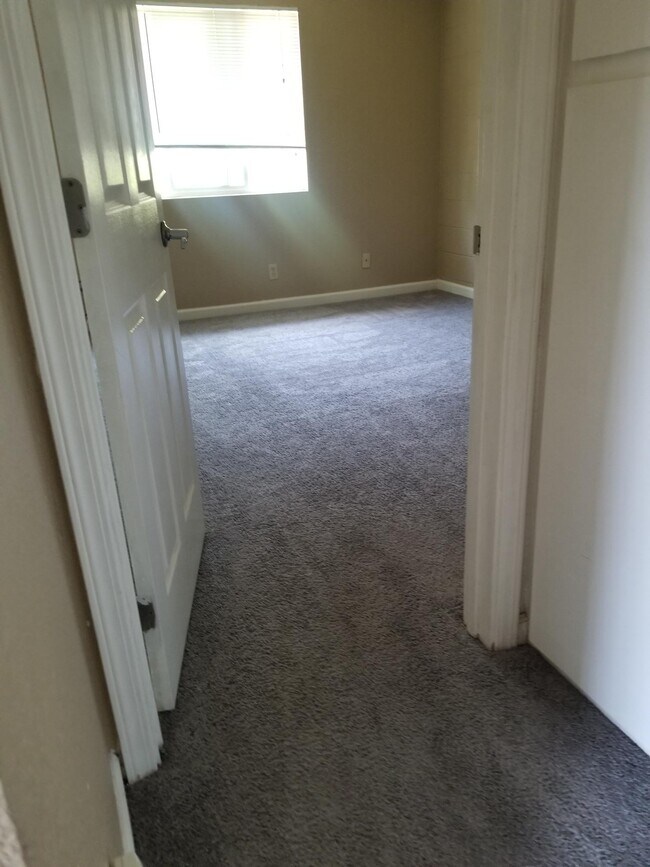 Building Photo - 2729 El Parque Cir