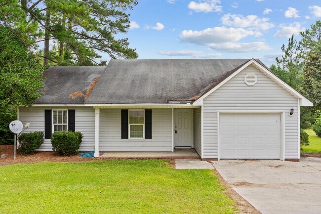 Foto del edificio - 3bed/2bath Located Right on Campbells Campus!