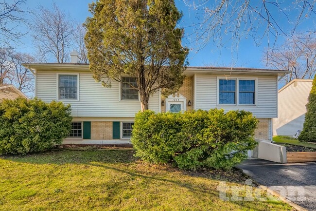 Building Photo - 1045 Brush Hill Ln