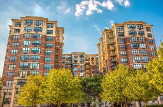Interior Photo - Riverbend at Port Imperial