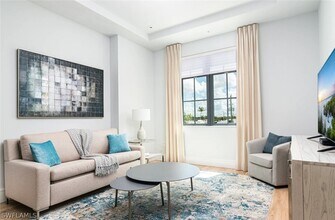 Building Photo - 101 8th St S