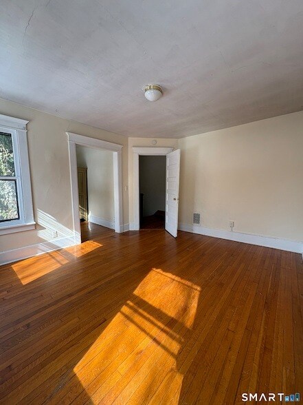 Foto del edificio - 797 Elm St