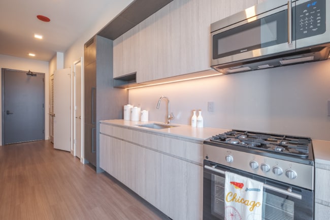 Photo - 101 E Roosevelt Rd Apartment