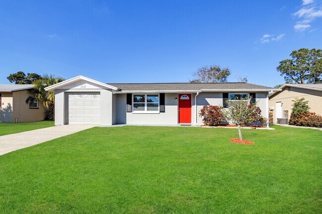 Building Photo - 3423 Garfield Dr