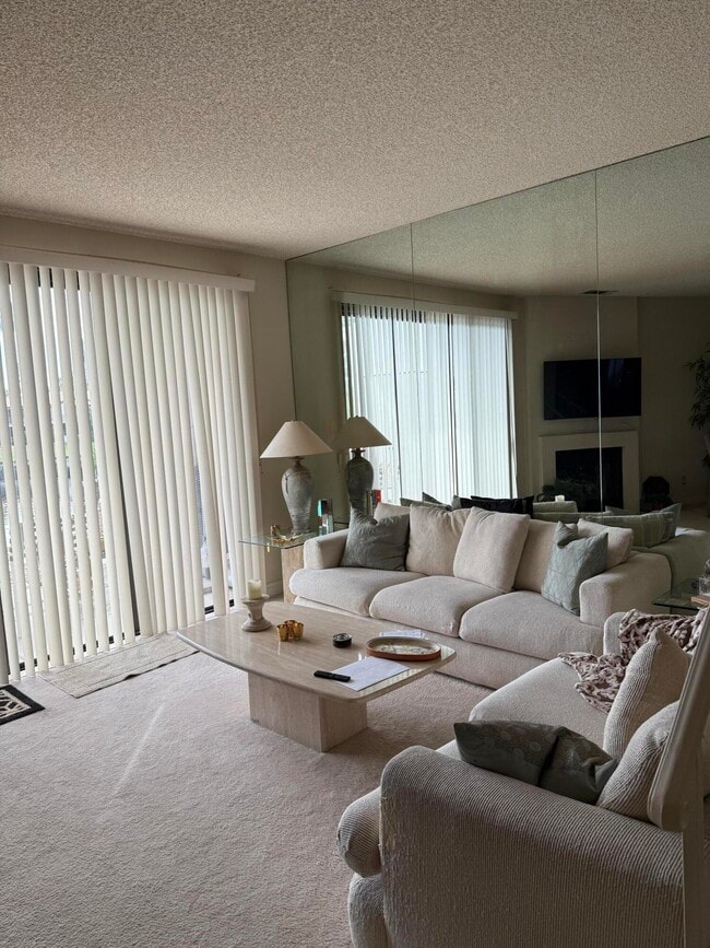 Foto del edificio - 55456 Firestone