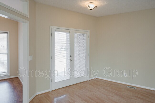 Building Photo - 6049 Shannon Brook Ln