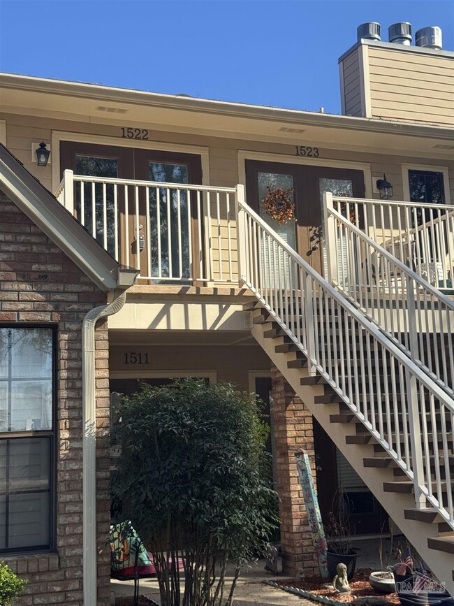 Building Photo - 5001 Grande Dr