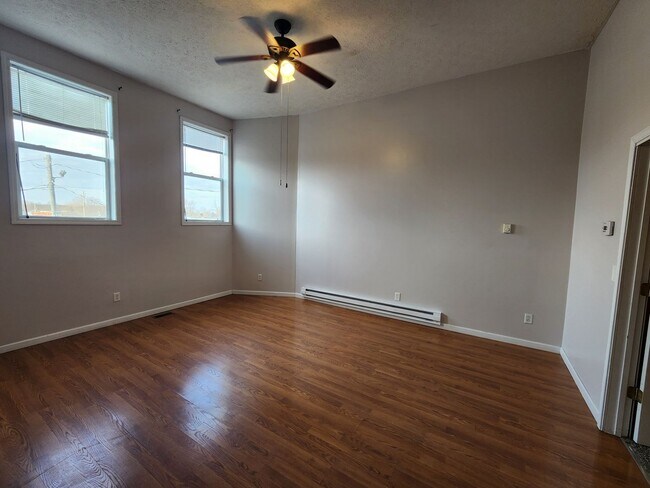 Building Photo - COTT 111