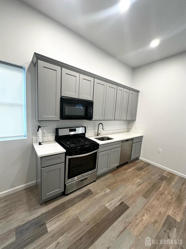 Building Photo - 55 Cutters Dock Rd