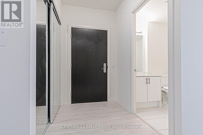 Photo du bâtiment - 9000-9000 Jane St