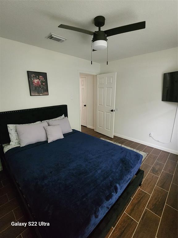 Foto del edificio - 7843 Battleoak Dr