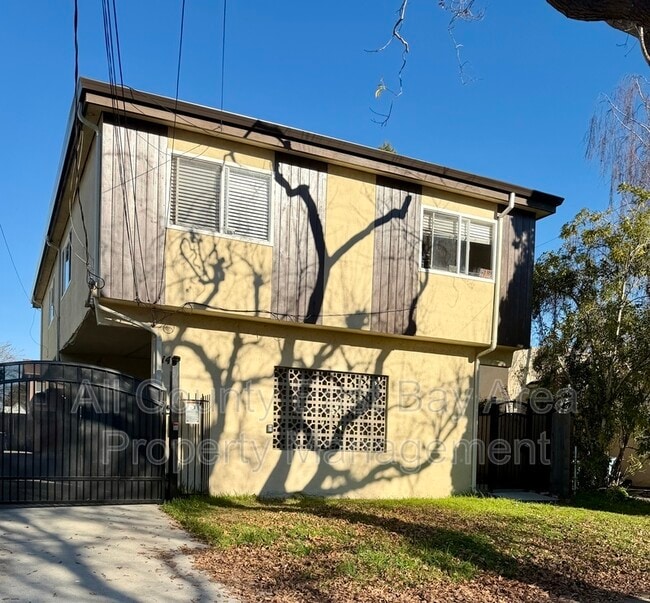 Foto del edificio - 1411 Parker St