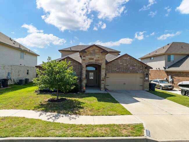 Building Photo - 6800 Mustang Creek Rd