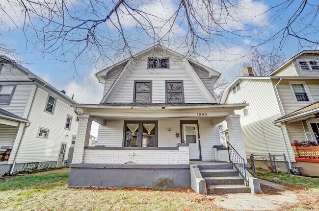 Foto del edificio - Three Bedroom Home for Lease in Dayton!