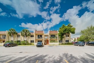 Building Photo - 13872 SW 90th Ave